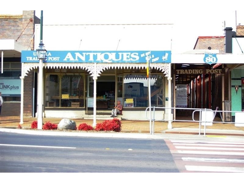 80 Bridge  St, Uralla NSW 2358