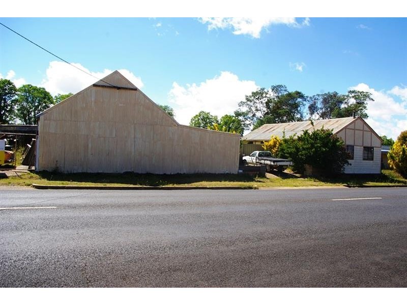 169 Bradley St, Guyra NSW 2365