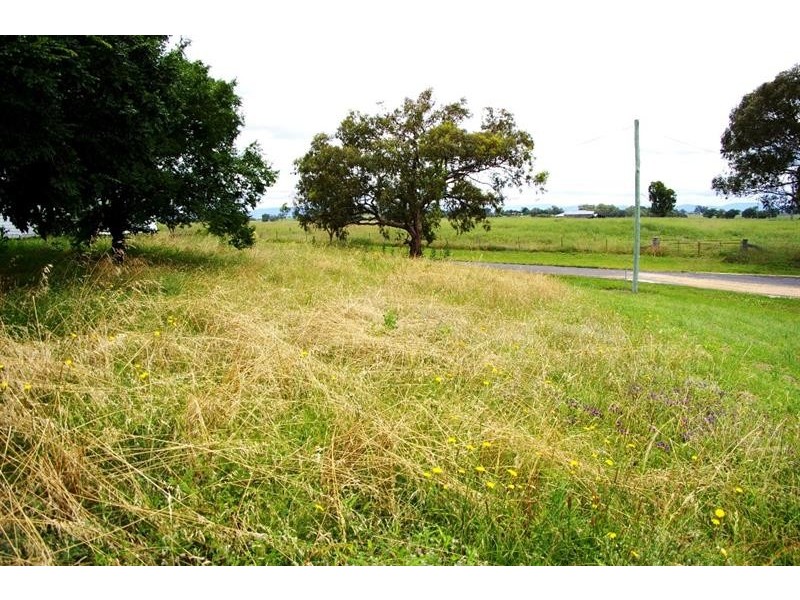 17 Clerk St, Bundarra NSW 2359