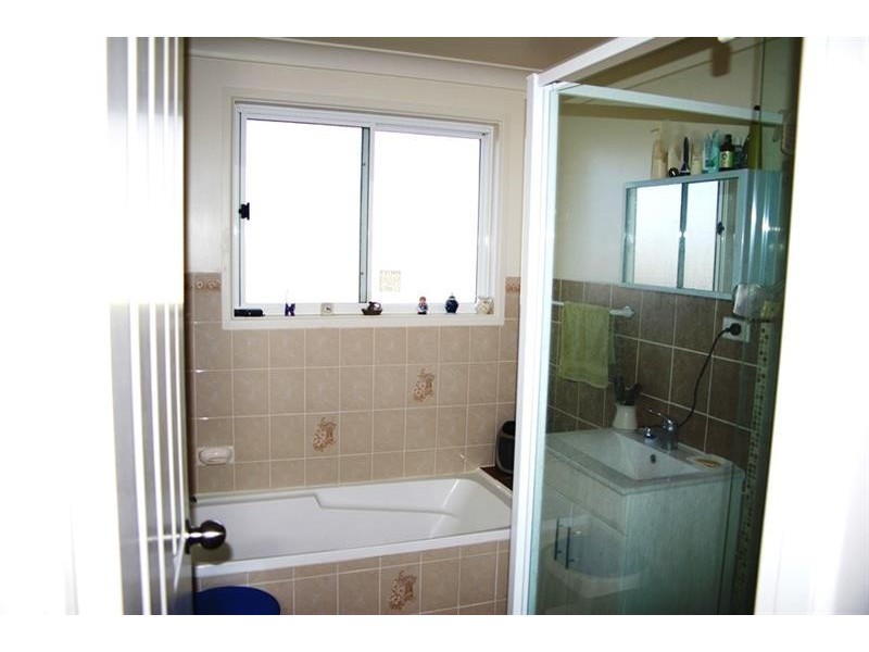 2 Mckenzie St, Uralla NSW 2358