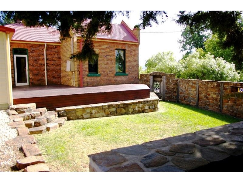 102S Derby St, Walcha NSW 2354