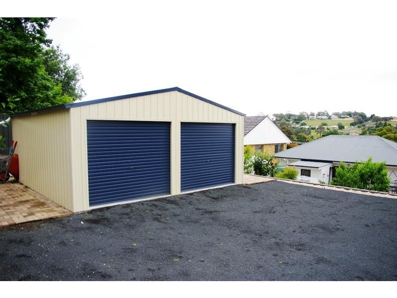 55W Memorial Avenue, Walcha NSW 2354