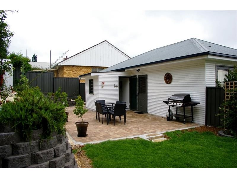 55W Memorial Avenue, Walcha NSW 2354