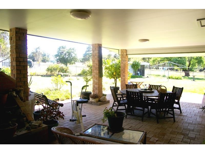 418 Thunderbolts Way, Uralla NSW 2358