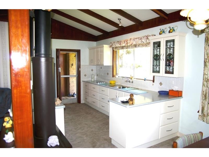 418 Thunderbolts Way, Uralla NSW 2358