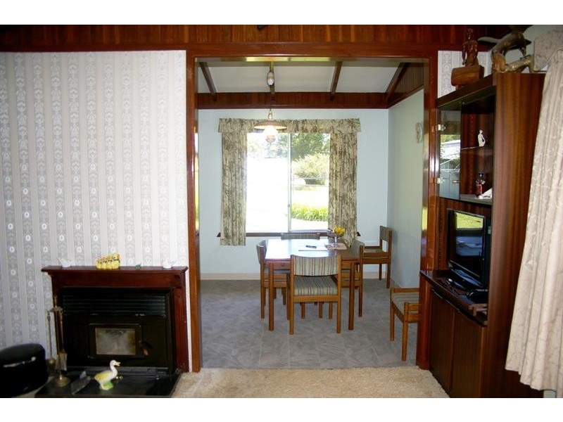 418 Thunderbolts Way, Uralla NSW 2358