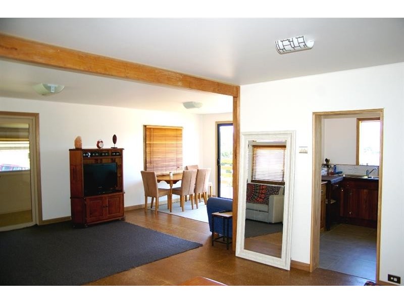 17S Middle St, Walcha NSW 2354