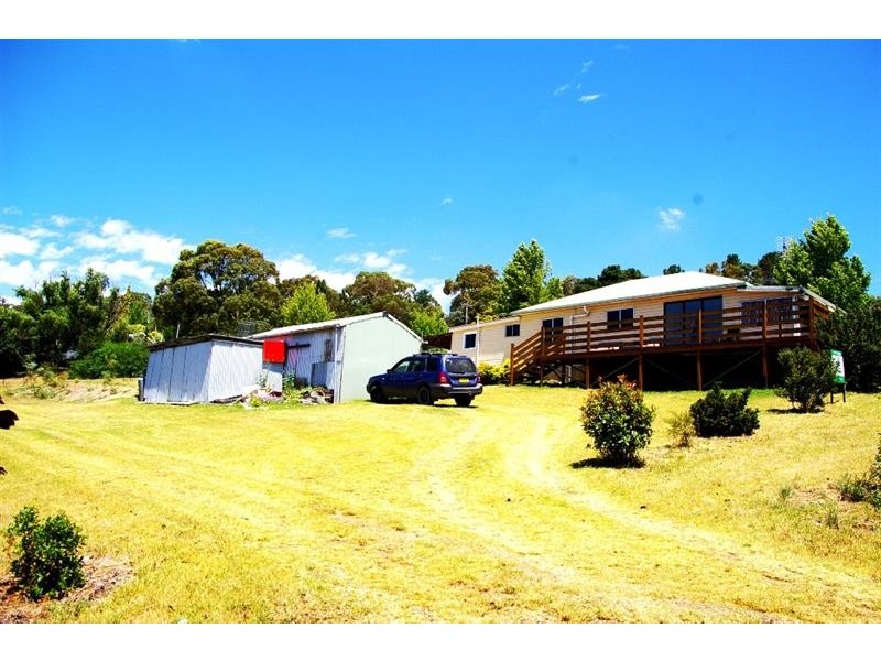 17S Middle St, Walcha NSW 2354
