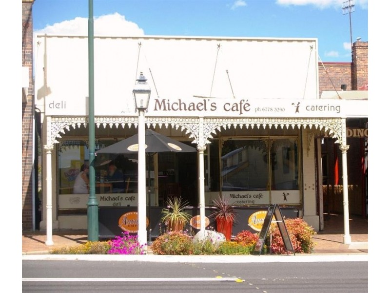 80a Bridge St, Uralla NSW 2358