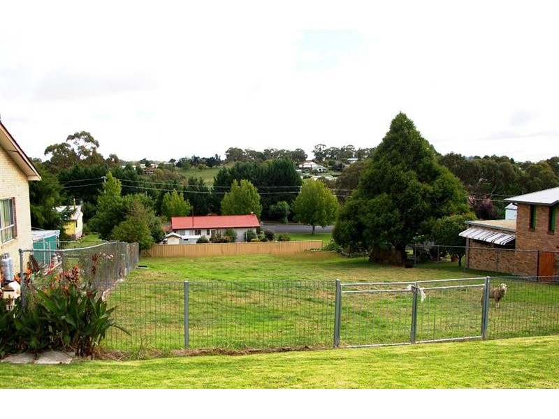 168W Evans St, Walcha NSW 2354