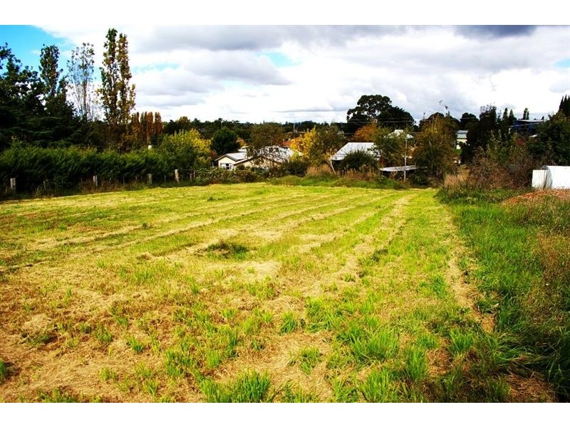 29a Queen St, Uralla NSW 2358
