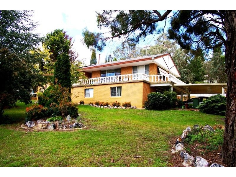 200E Fitzroy St, Walcha NSW 2354
