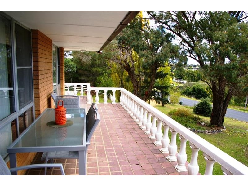 200E Fitzroy St, Walcha NSW 2354