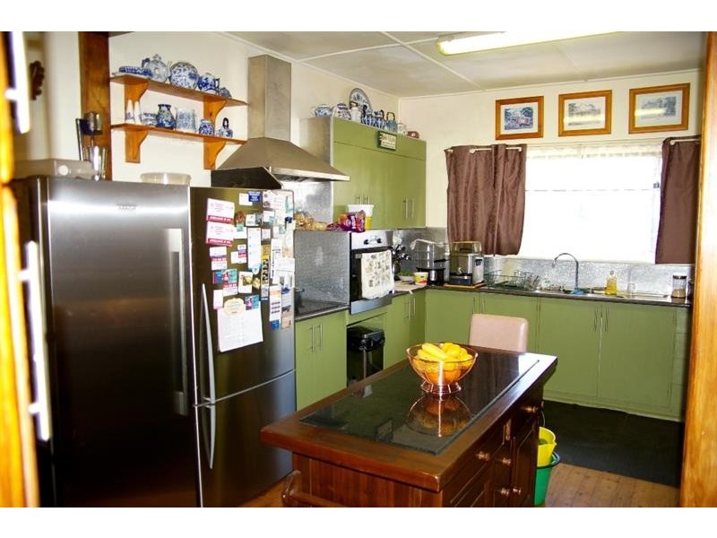 53 Maitland St, Uralla NSW 2358