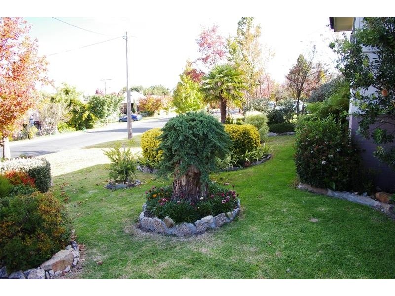 53 Maitland St, Uralla NSW 2358