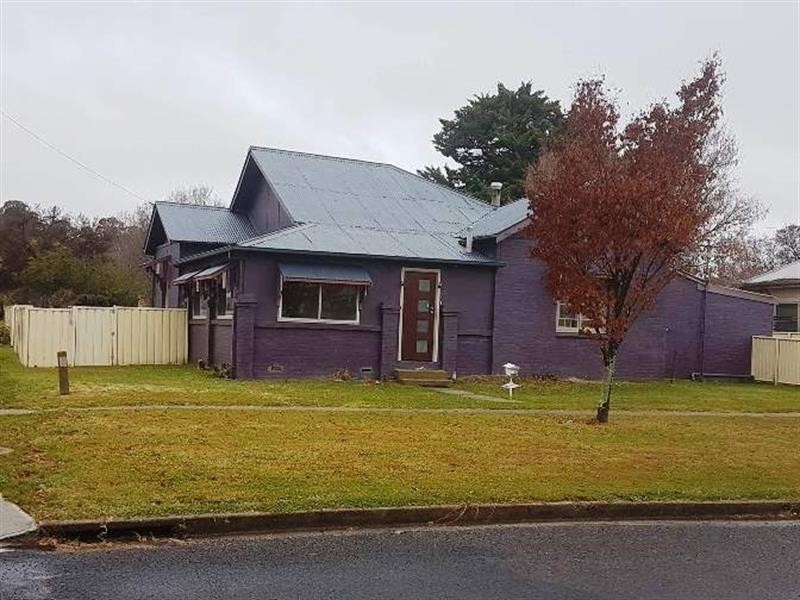 72E Apsley Street, Walcha NSW 2354