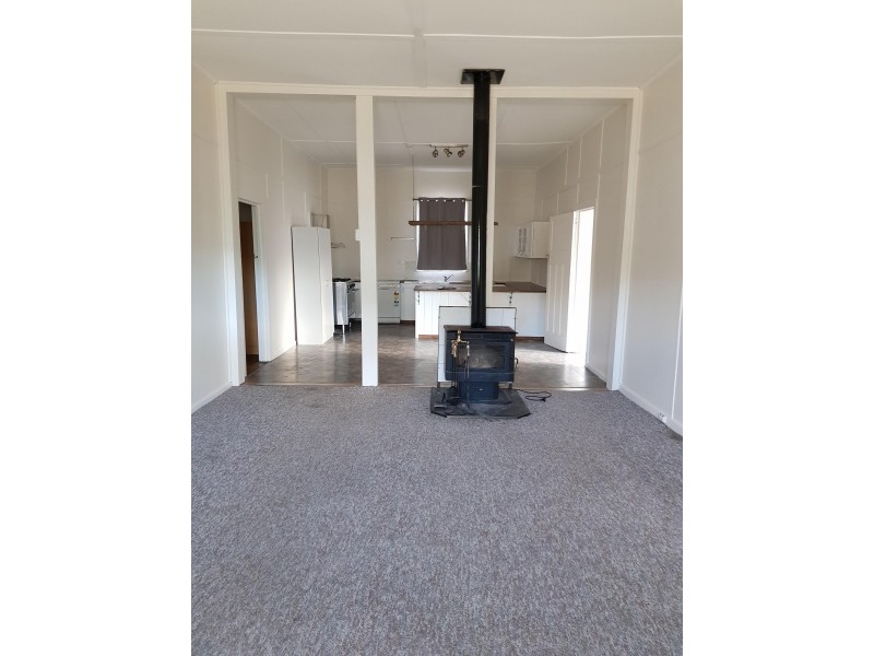 72E Apsley Street, Walcha NSW 2354