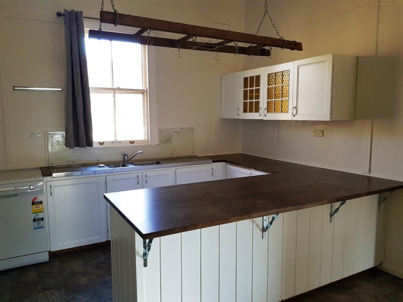 72E Apsley Street, Walcha NSW 2354