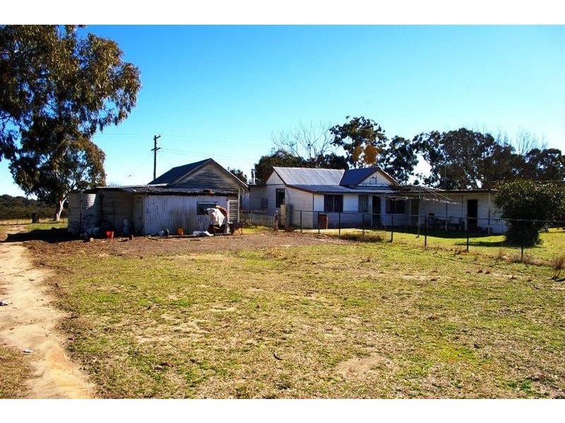 56 Kalinowski Lane, Rocky River NSW 2358