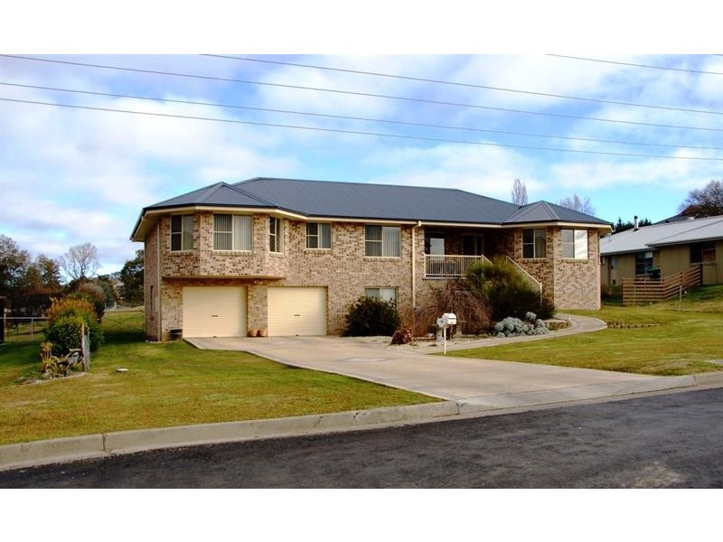 63N Lagoon Street, Walcha NSW 2354