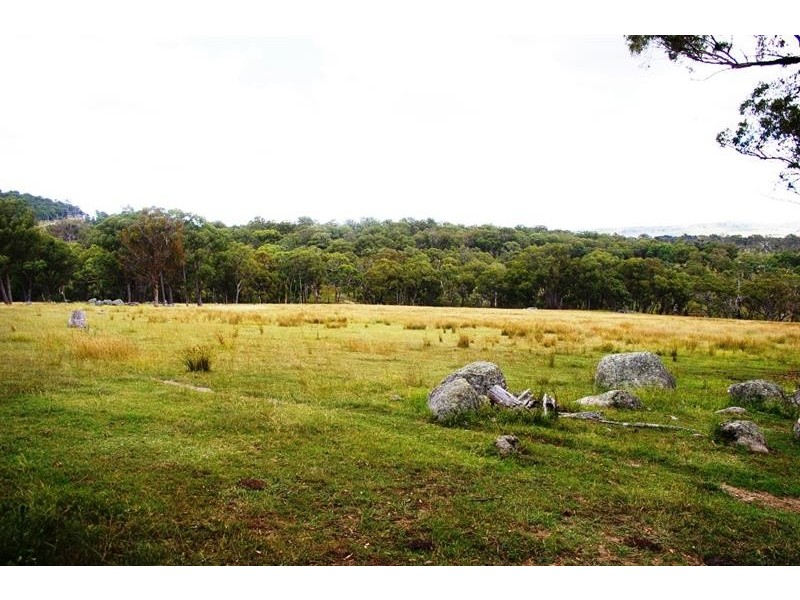 105 Everton Vale Road, Uralla NSW 2358