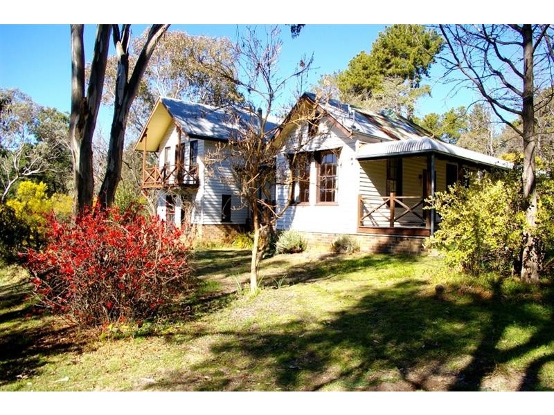 136 Kingstown Rd, Uralla NSW 2358