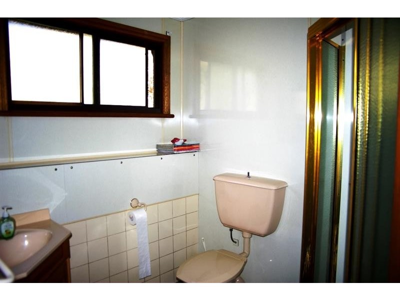 136 Kingstown Rd, Uralla NSW 2358