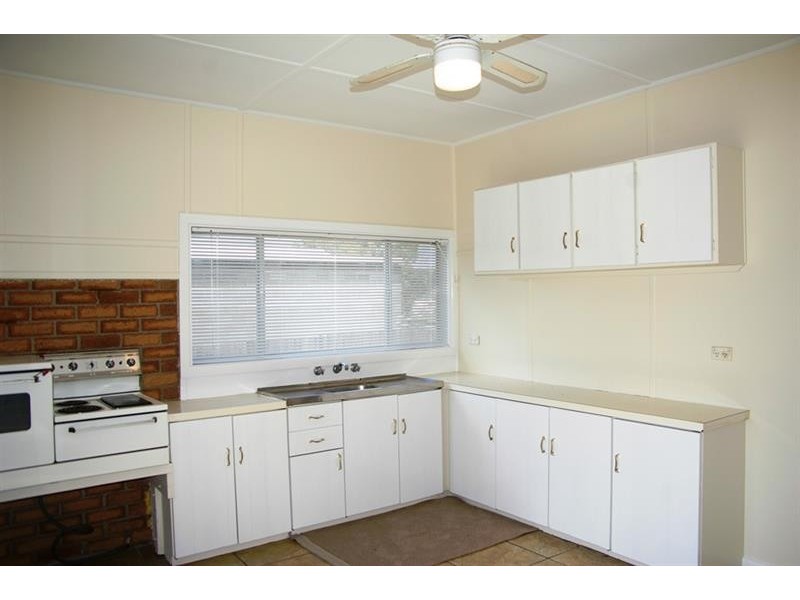 215N Pakington Street, Walcha NSW 2354