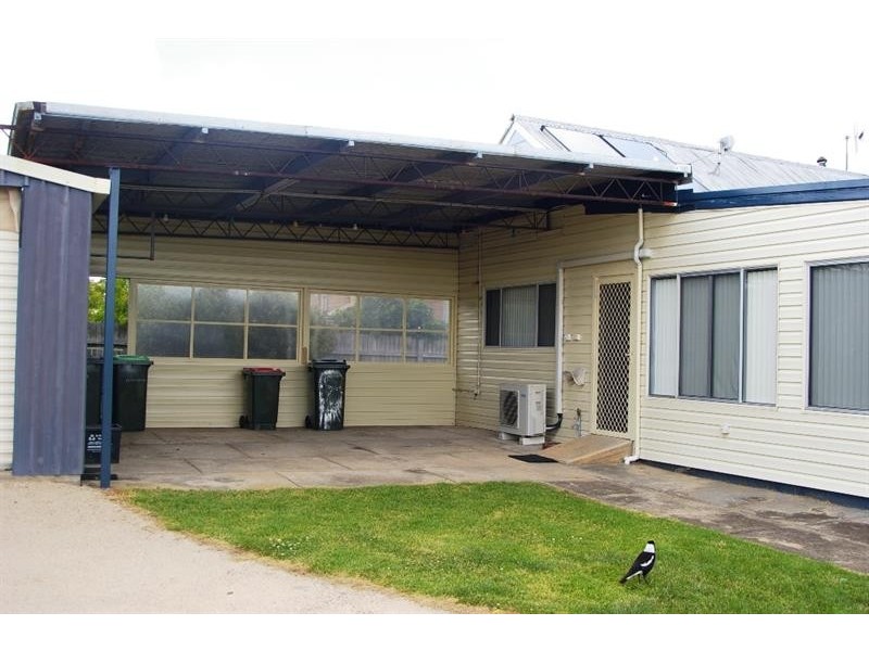 13 Mcmahon St, Uralla NSW 2358
