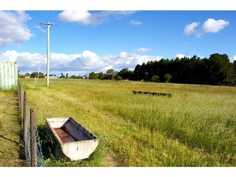 348 Kentucky Rd, Kentucky NSW 2354