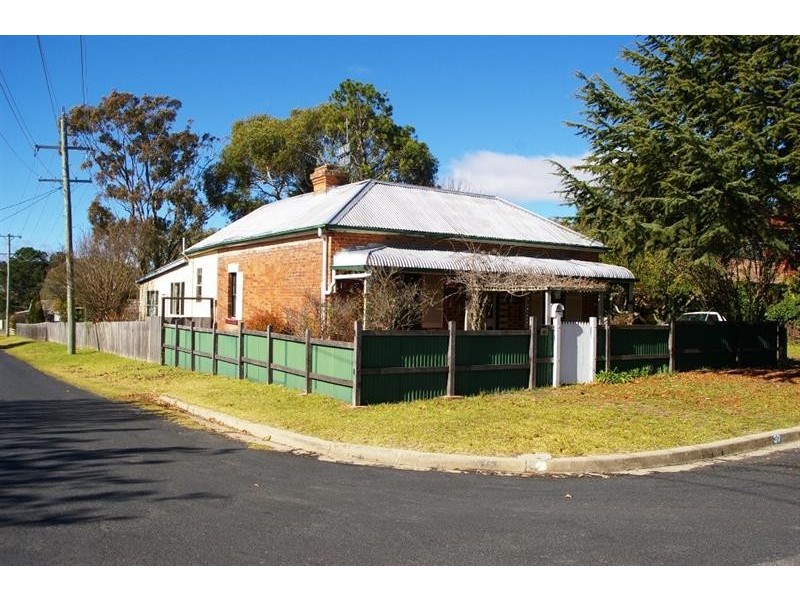 39 Gostwyck Street, Uralla NSW 2358