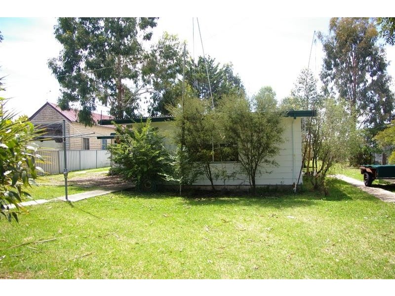 150 Bridge Street, Uralla NSW 2358
