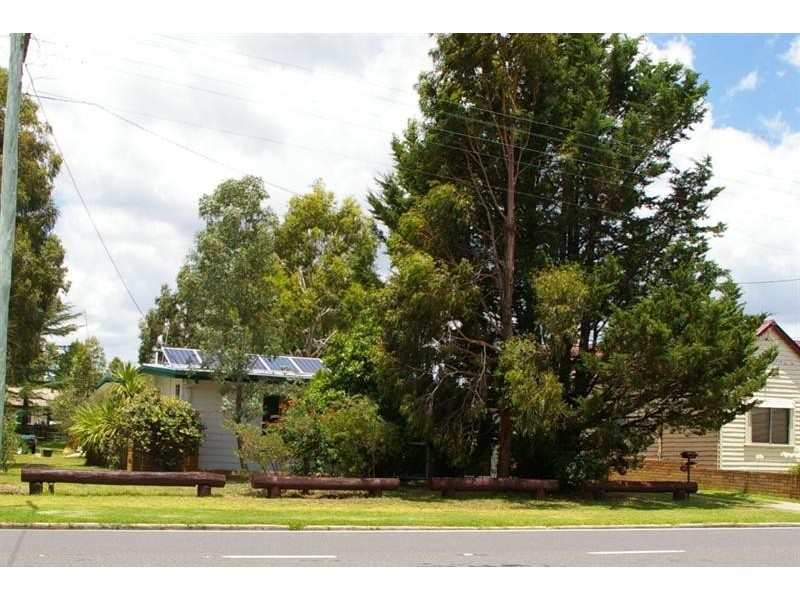 150 Bridge Street, Uralla NSW 2358