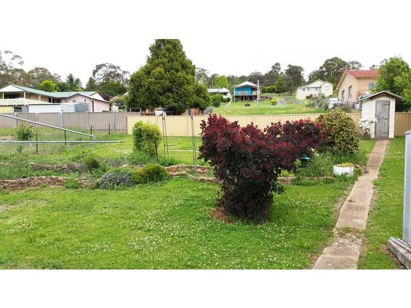 167W Fitzroy Street, Walcha NSW 2354