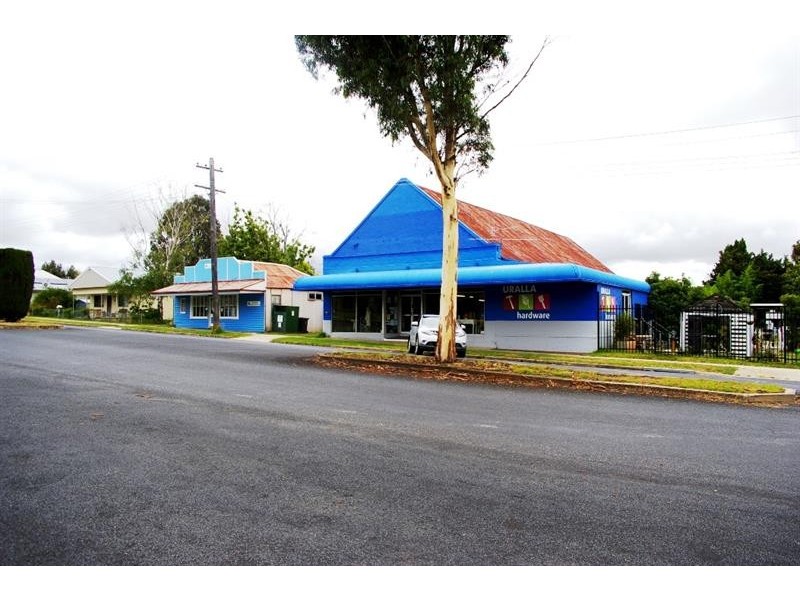 28 Hill St, Uralla NSW 2358