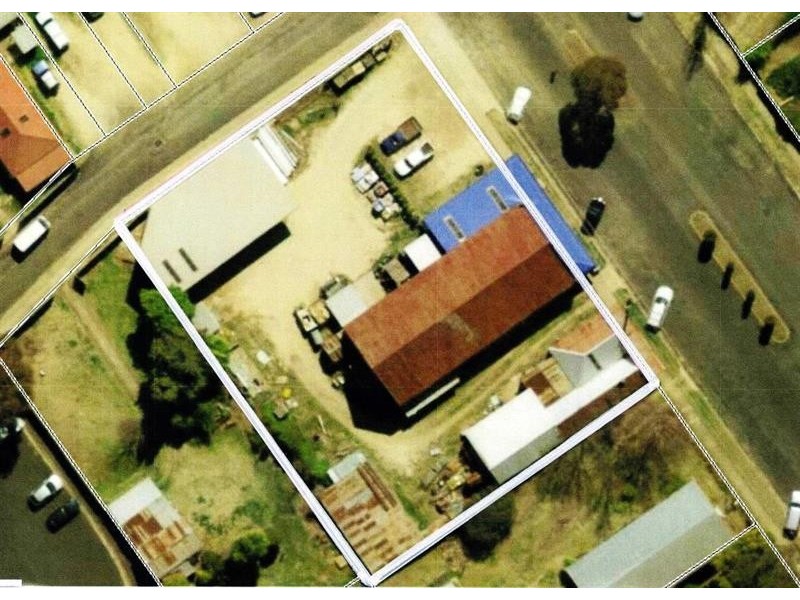 28 Hill St, Uralla NSW 2358