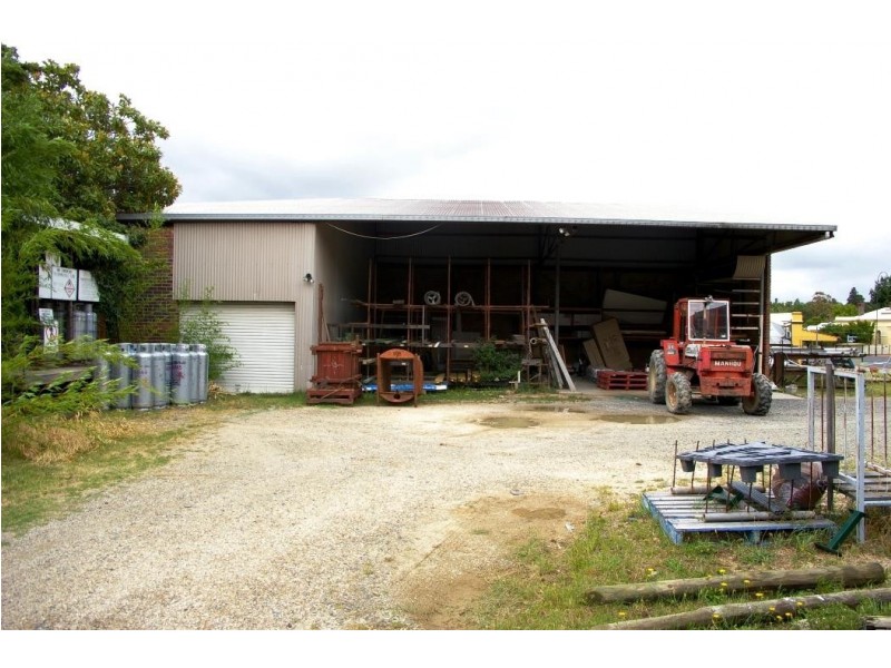 28 Hill Street, Uralla NSW 2358