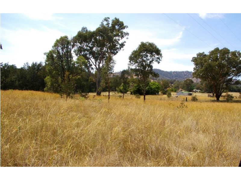 91 Bendemeer Road, Uralla NSW 2358