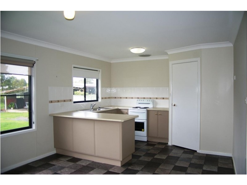 7 McGregor Street, Uralla NSW 2358