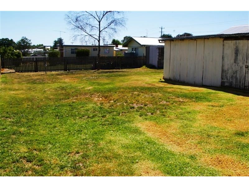 15 Dumaresq Street, Uralla NSW 2358