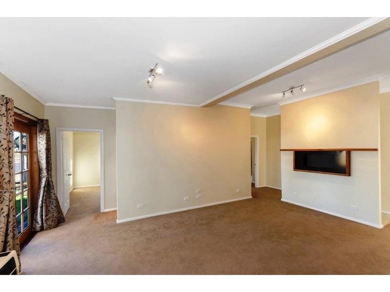 154 Bridge Street, Uralla NSW 2358