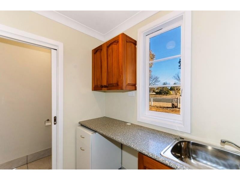 154 Bridge Street, Uralla NSW 2358