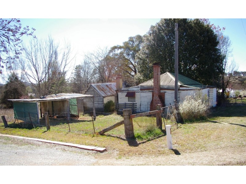 12 Charles  Street, Bendemeer NSW 2355