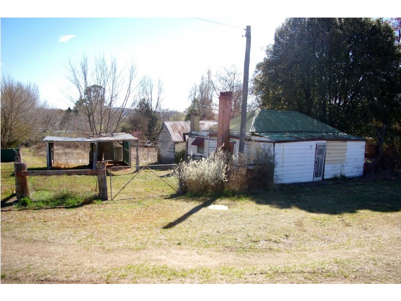 12 Charles  Street, Bendemeer NSW 2355