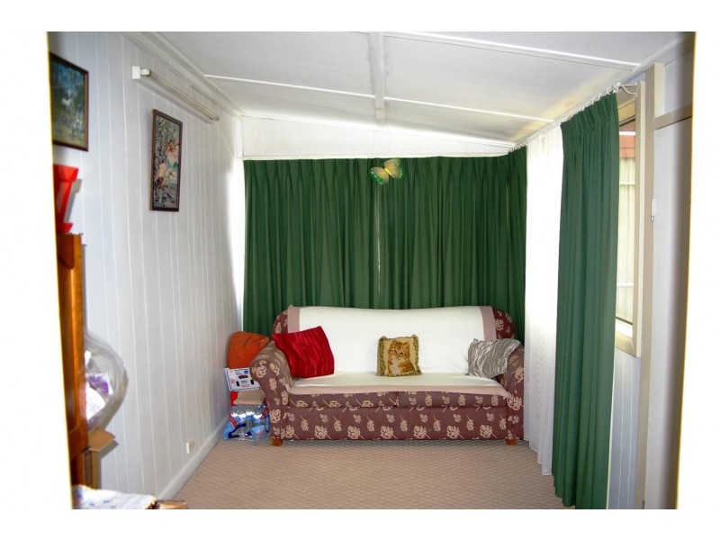 87 Bridge Street, Uralla NSW 2358