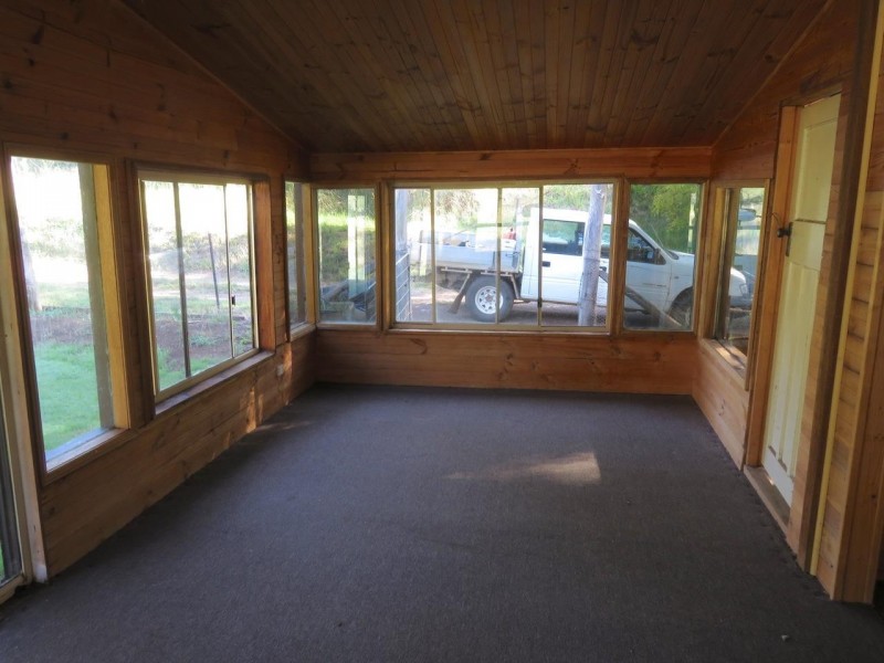 2372 Barry  Road, Hanging Rock NSW 2340