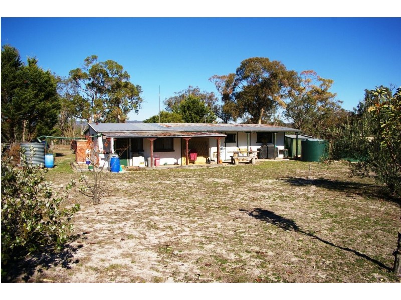 220 Glen Barra Road, Watsons Creek NSW 2355