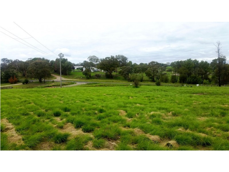 174 Kingstown Road, Uralla NSW 2358