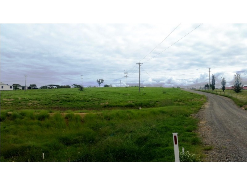 174 Kingstown Road, Uralla NSW 2358