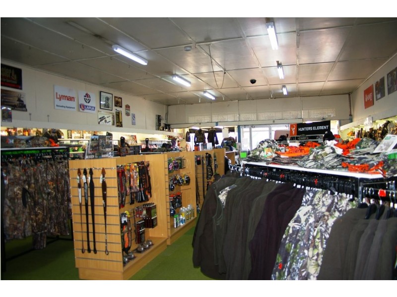 84 Bridge St, Uralla NSW 2358